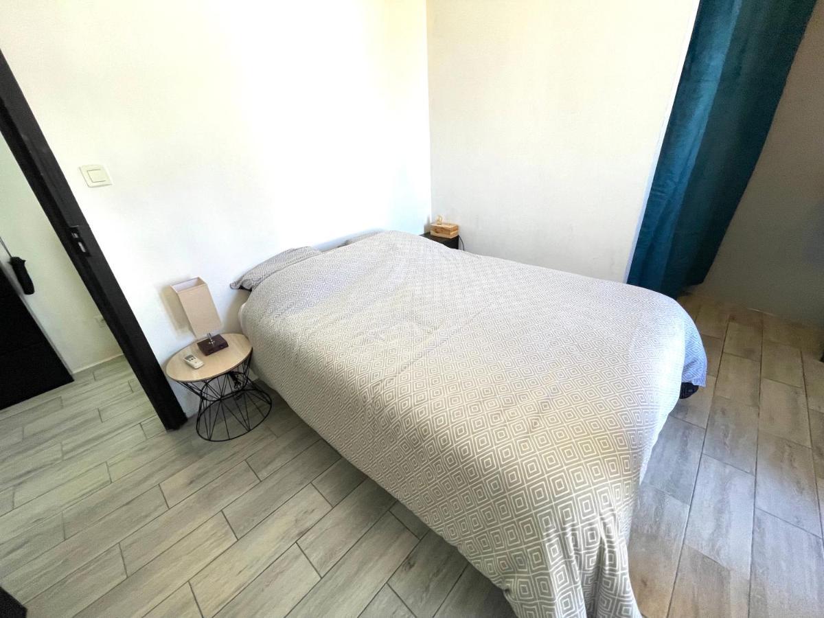 Calvi T2 Climatise, Wifi, Centre-Ville, A Proximite Plage, Commerces, Taxi & Gare, Vue Plage & Montagne מראה חיצוני תמונה