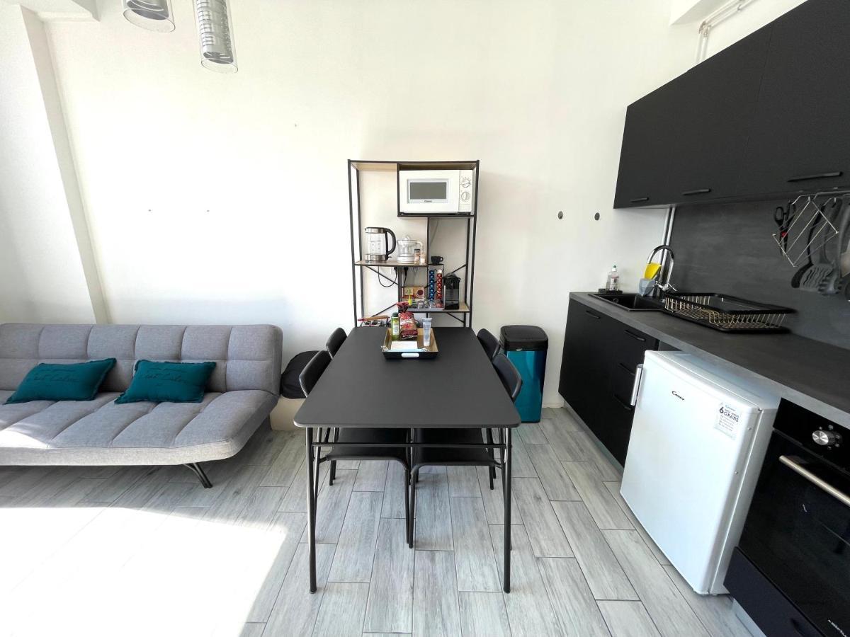 Calvi T2 Climatise, Wifi, Centre-Ville, A Proximite Plage, Commerces, Taxi & Gare, Vue Plage & Montagne מראה חיצוני תמונה